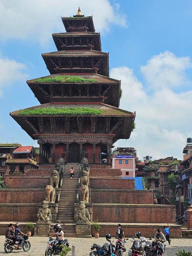 Annapurna Guest House And Rooftop Restaurant Bhaktapur Exterior foto