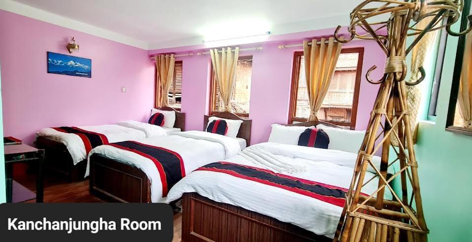 Annapurna Guest House And Rooftop Restaurant Bhaktapur Exterior foto