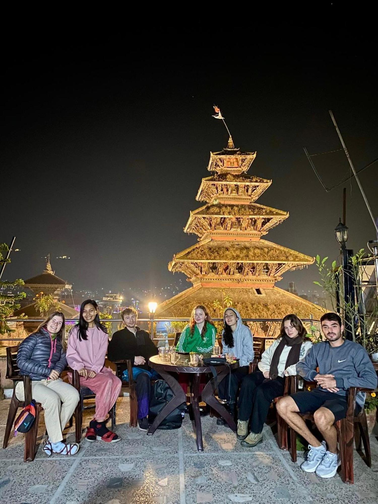 Annapurna Guest House And Rooftop Restaurant Bhaktapur Exterior foto