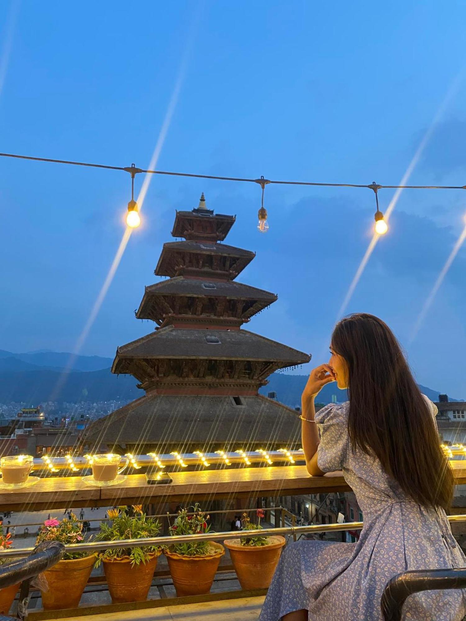 Annapurna Guest House And Rooftop Restaurant Bhaktapur Exterior foto